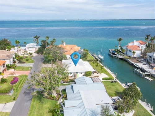 548 Ketch Ln,  Longboat Key, FL 34228