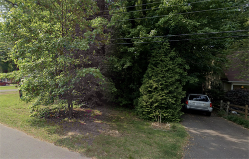 4561 Piccadilly Ln, Winston Salem, NC 27104