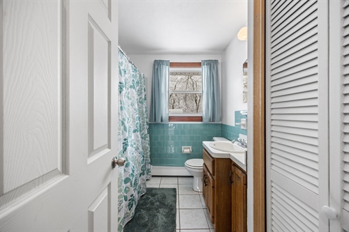 21 Ellen Rd,  Brockton, MA 02302