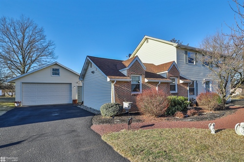 2811 Kingsview Avenue, Bethlehem, PA 18045