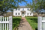 8 Washington Street,  Sherborn, MA 01770
