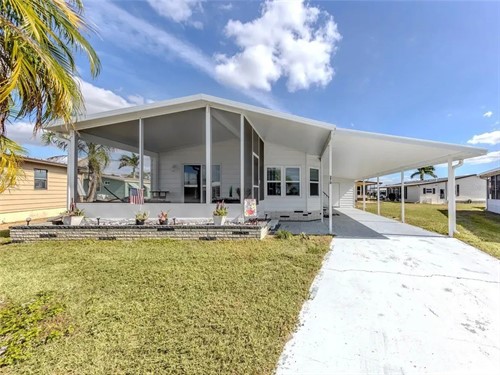 270 Captains Ct,  North Port, FL 34287