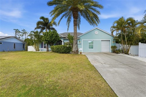 9366 Heartwellville Ave,  Englewood, FL 34224