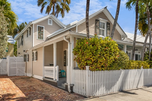 413 Frances Street,  Key West, FL 33040