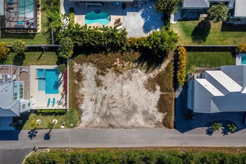 620 Companion Way,  Longboat Key, FL 34228