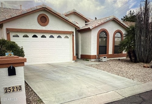 25210 S Wyoming Ave,  Sun Lakes, AZ 85248