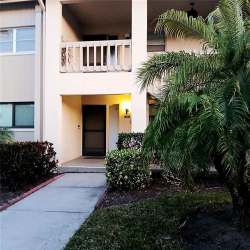 7143 Wood Creek Dr Unit 203,  Sarasota, FL 34231