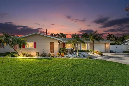 2410 Britannia Rd,  Sarasota, FL 34231