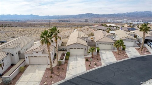 1045 Bella Luna Dr,  Bullhead City, AZ 86429
