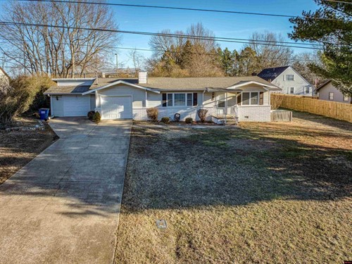 307 Nelson Ave,  Mountain Home, AR 72653