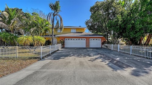 2429 Whippoorwill Cir,  Sarasota, FL 34231