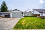 1243 Eleanor Ave,  Rohnert Park, CA 94928