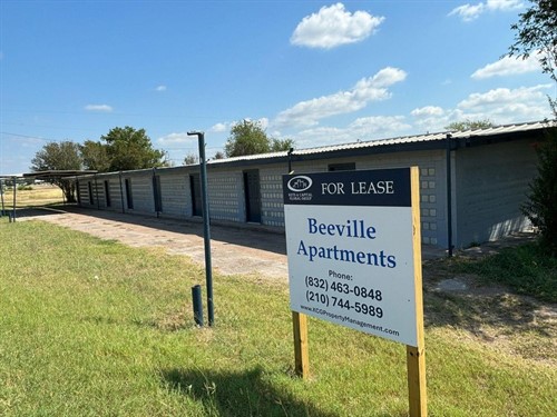1627 FM 351 Unit 3, Beeville, TX 78102