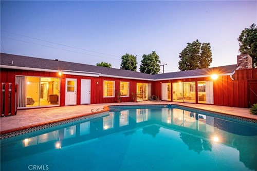 10132 LA Cima Dr, Whittier, CA 90603