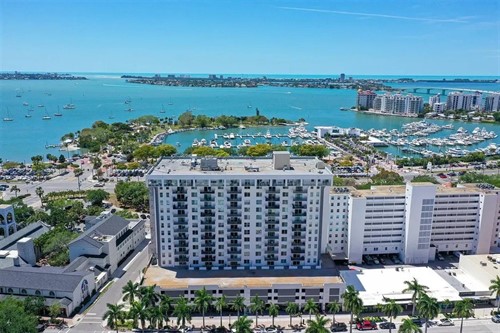 101 S Gulfstream Ave Unit 5J,  Sarasota, FL 34236