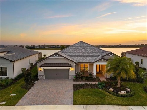 7865 Mainsail Ln,  Sarasota, FL 34240