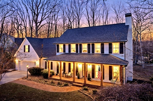 2511 North Oaks Drive,  Gainesville, GA 30506