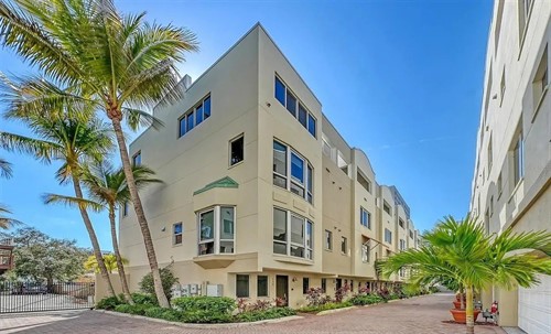 235 Cocoanut Ave Unit 113C,  Sarasota, FL 34236