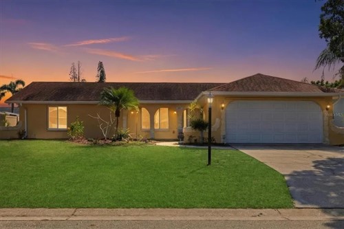 6007 9th Ave W,  Bradenton, FL 34209