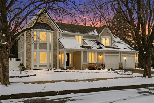 818 Werner Way,  Worthington, OH 43085