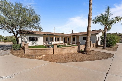 46623 N Grand Ave,  Morristown, AZ 85342