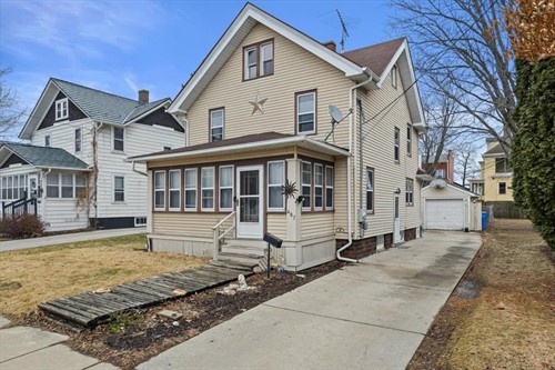 407 S Church St, Watertown, WI 53094