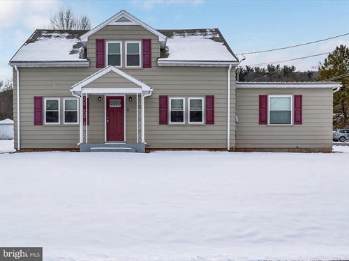 126 Locust St,  Elizabethville, PA 17023