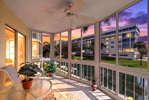 1300 N Portofino Dr Unit S206,  Sarasota, FL 34242