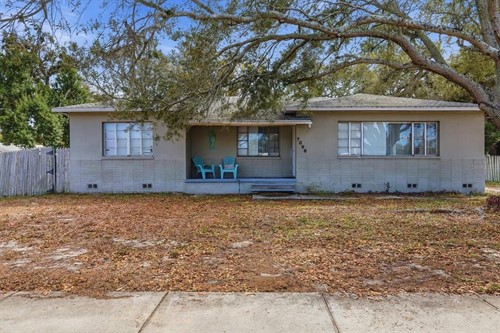 7096 54th Ave N,  Saint Petersburg, FL 33709