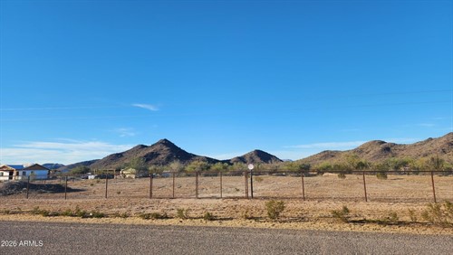 55690 W Ivory Rd Unit 65,  Maricopa, AZ 85139