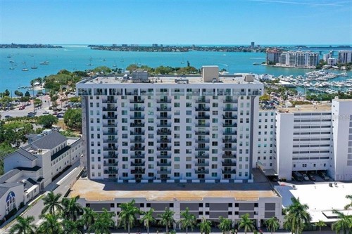 101 S Gulfstream Ave Unit 15B,  Sarasota, FL 34236