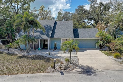 3696 Quiet Pond Ln,  Sarasota, FL 34235