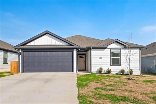 304 NW Bellflower St,  Highfill, AR 72734