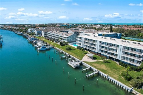 719 Pinellas Bayway S Apt 110,  Tierra Verde, FL 33715