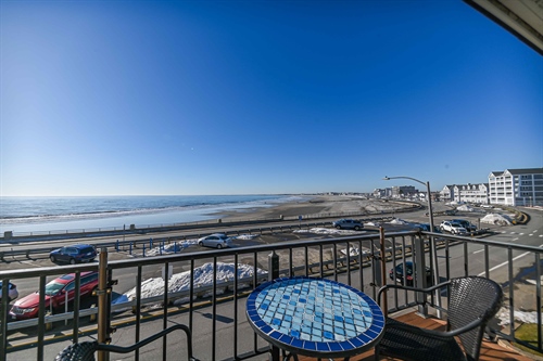 407 Ocean Boulevard, Unit A-5,  Hampton, NH 03842