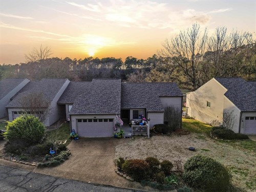 601 Woodlawn Dr Apt 20,  Fairfield Bay, AR 72088