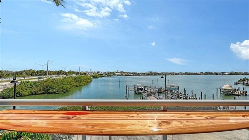 516 Tamiami Trl S Unit 306,  Nokomis, FL 34275