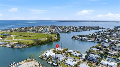 531 72nd St,  Holmes Beach, FL 34217