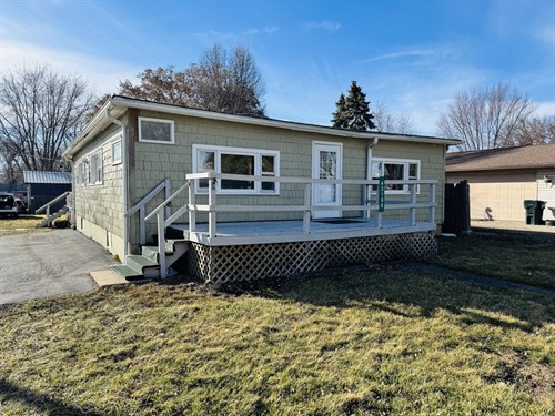 42160 N 6th Ave,  Antioch, IL 60002