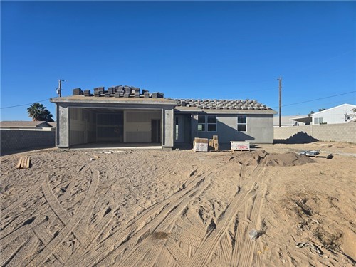 2486 E Hound Dr, Fort Mohave, AZ 86426