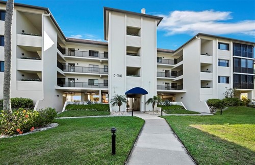 3540 Gulf of Mexico Dr Apt 102,  Longboat Key, FL 34228