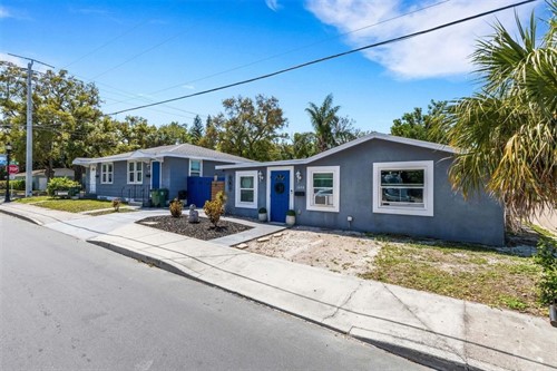 1612 11th Street W,  Bradenton, FL 34205