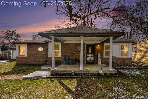 9079 Grove Dr,  Northfield Township, MI 48189