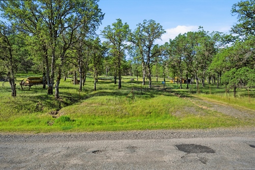 19425 Stinson Road,  Hidden Valley Lake, CA 95467