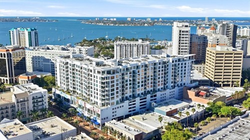 111 S Pineapple Ave Unit 811,  Sarasota, FL 34236