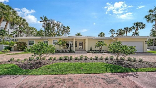 375 N Washington Dr,  Sarasota, FL 34236