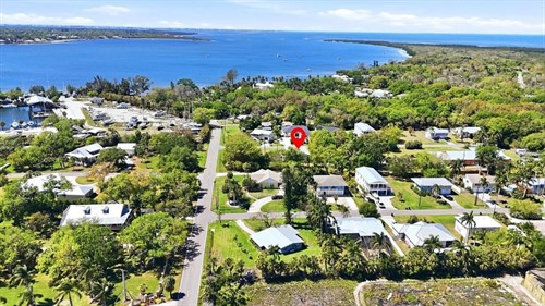 1312 51st Avenue Dr W,  Palmetto, FL 34221