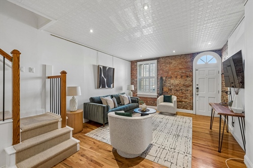 721 S 3rd St,  Philadelphia, PA 19147