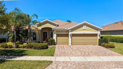6124 Abaco Dr,  Sarasota, FL 34238