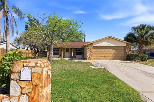 559 Golf and Sea Blvd,  Apollo Beach, FL 33572